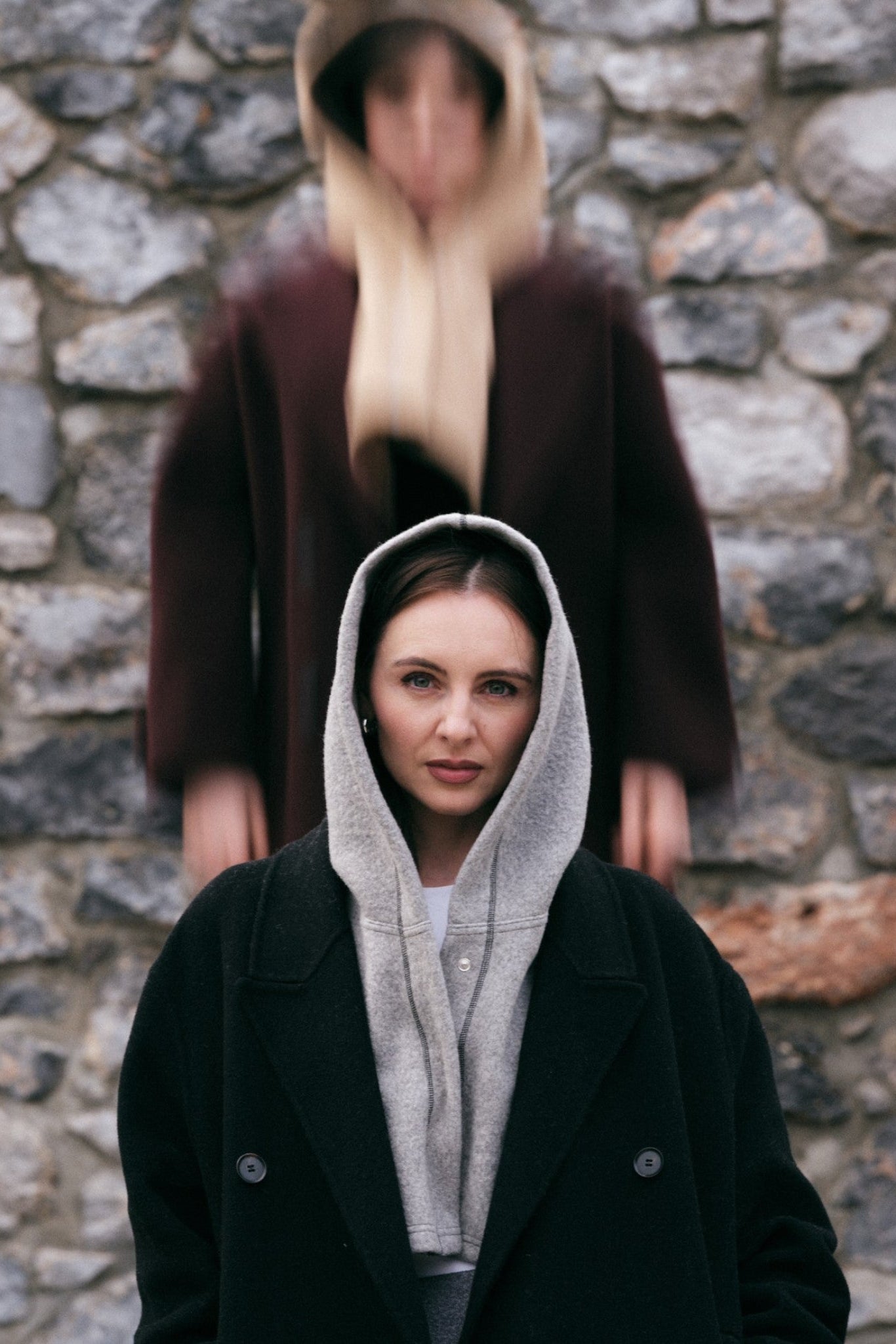 TR03-HB01-GRY - GREY HOODIE BIB